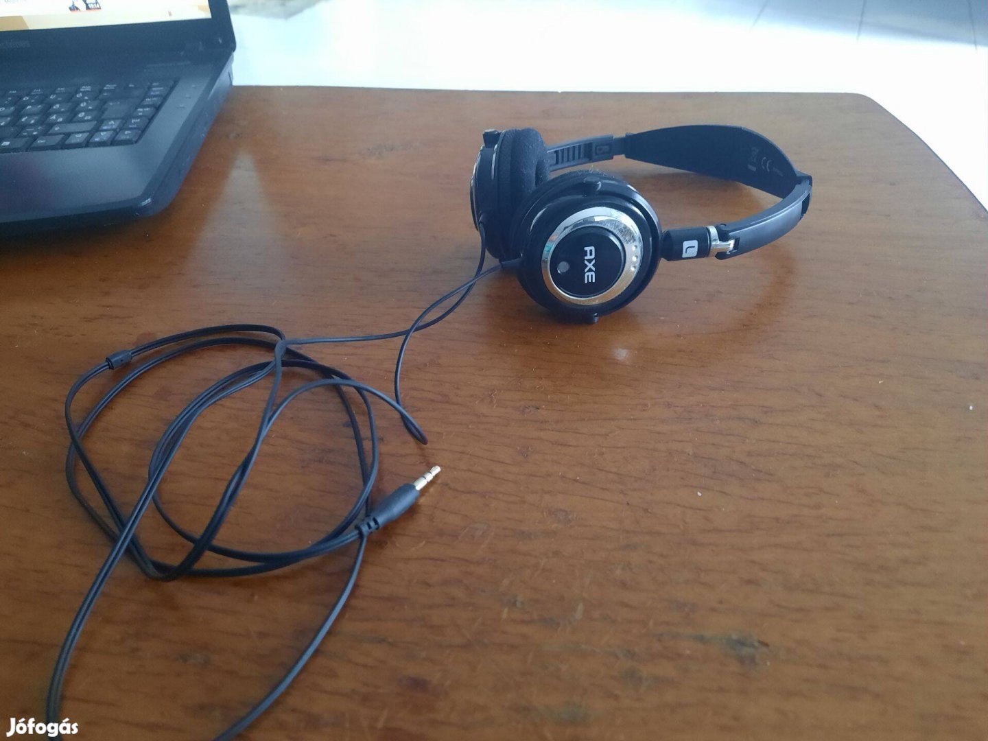 Axe fejhallgató (összecsukható,kompakt)