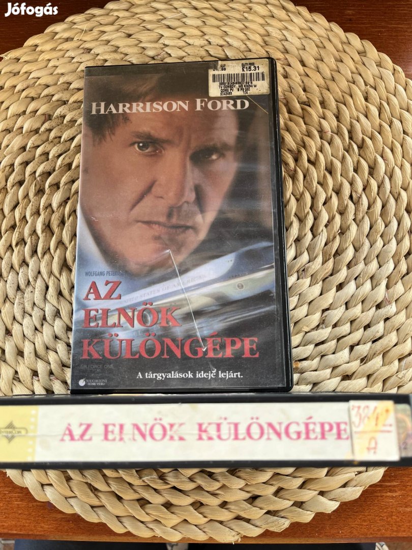 Az elnök különgépe vhs