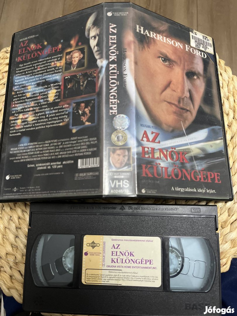 Az elnők különgépe vhs m