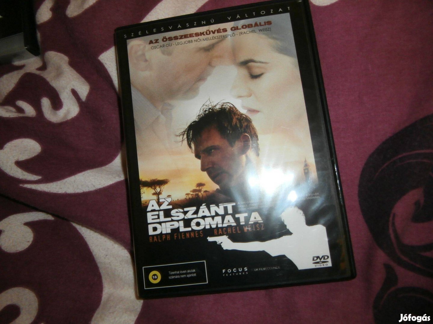 Az elszánt diplomata DVD film