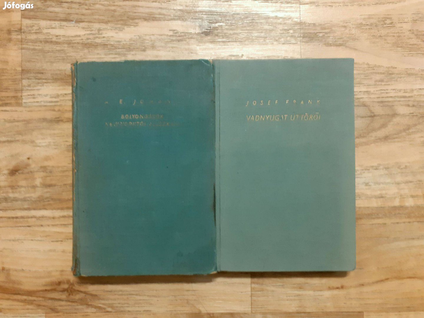 Az ismeretlen világok sorozat 2 kötete egy csomagban