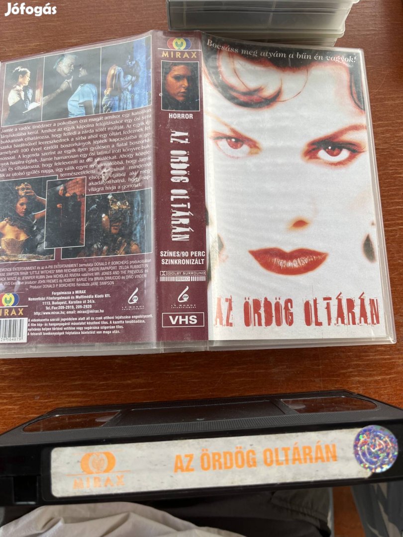 Az ördög oltárán vhs kazetta