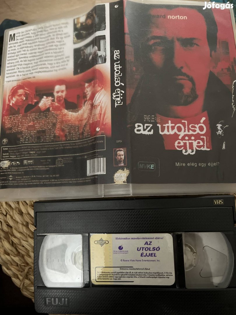 Az utolsó éjjel vhs m