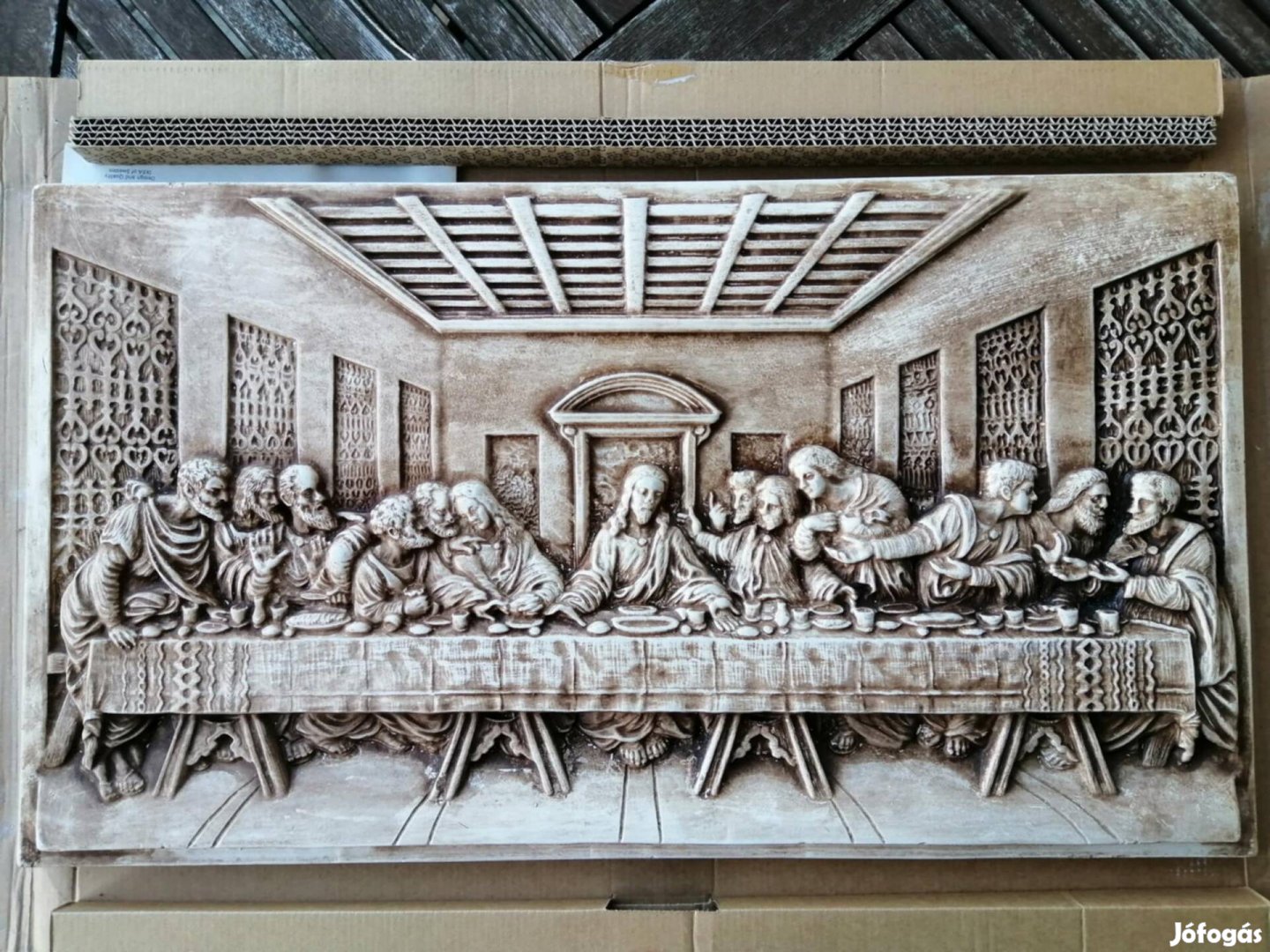 Az utolsó vacsora. Kerámia dombormű 
