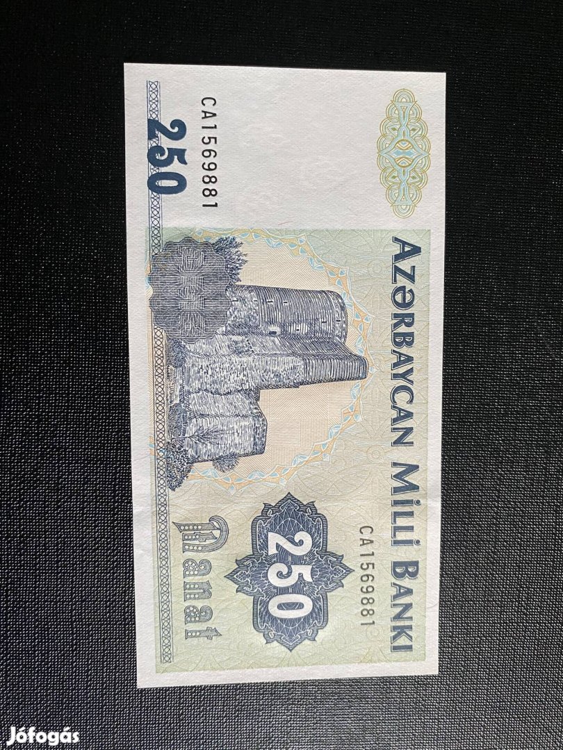 Azeri 250 manat 