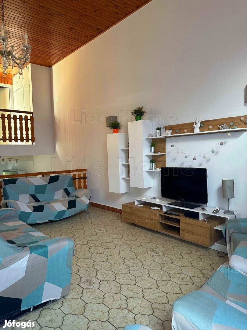 Azonnal birtokba vehető ház Balatonszárszón