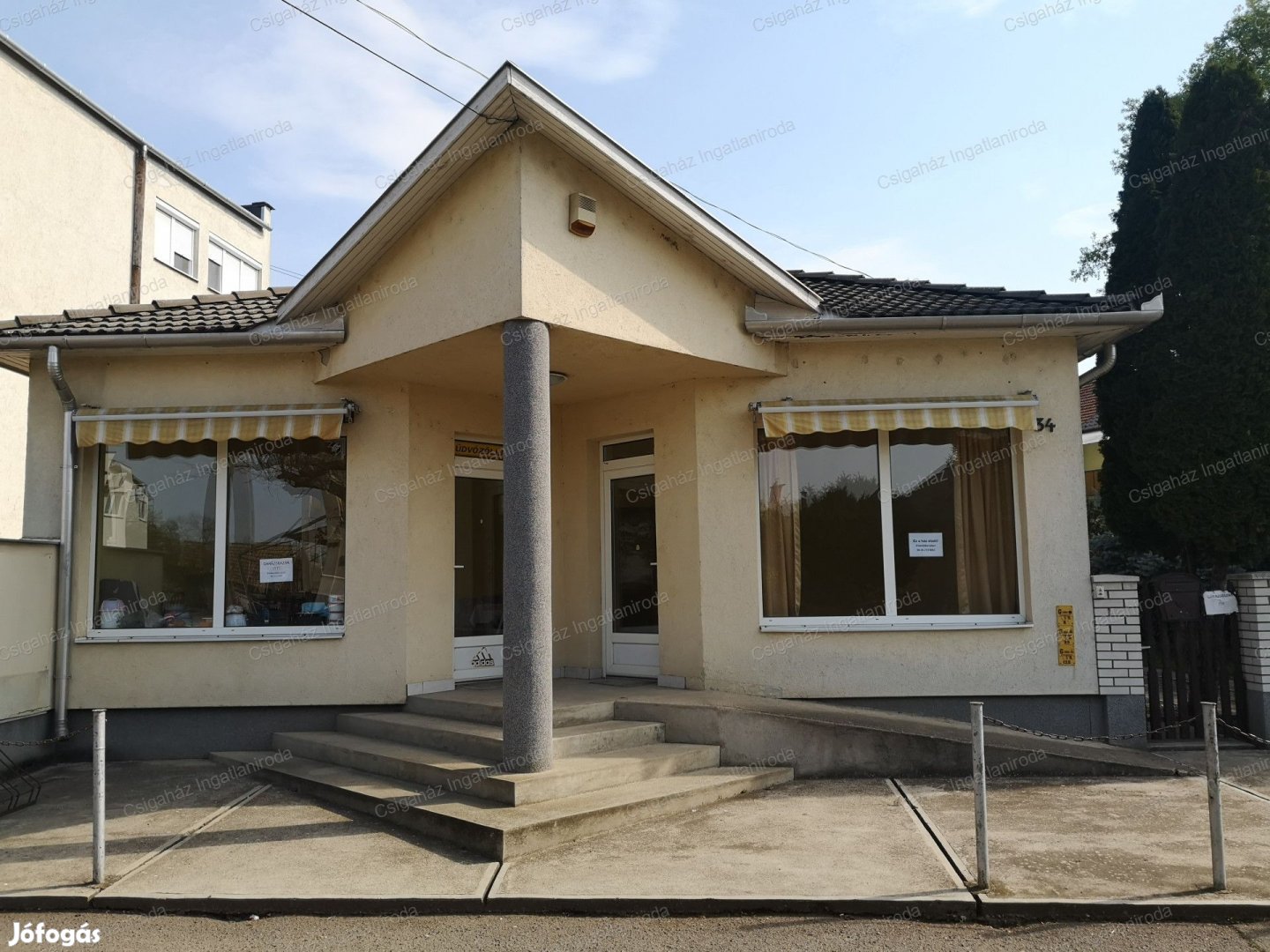 Azonnal költözhető ház,két üzlethelyiséggel Tiszavasváriban eladó