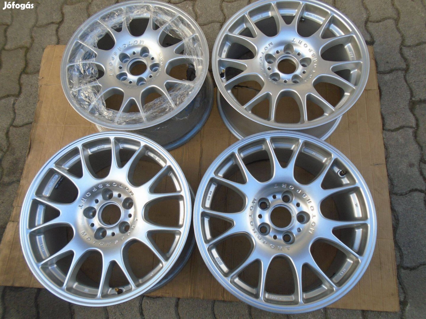 BBS CH Motorsport 8,5x18 ET35 (5x120) alufelni garnitúra eladó