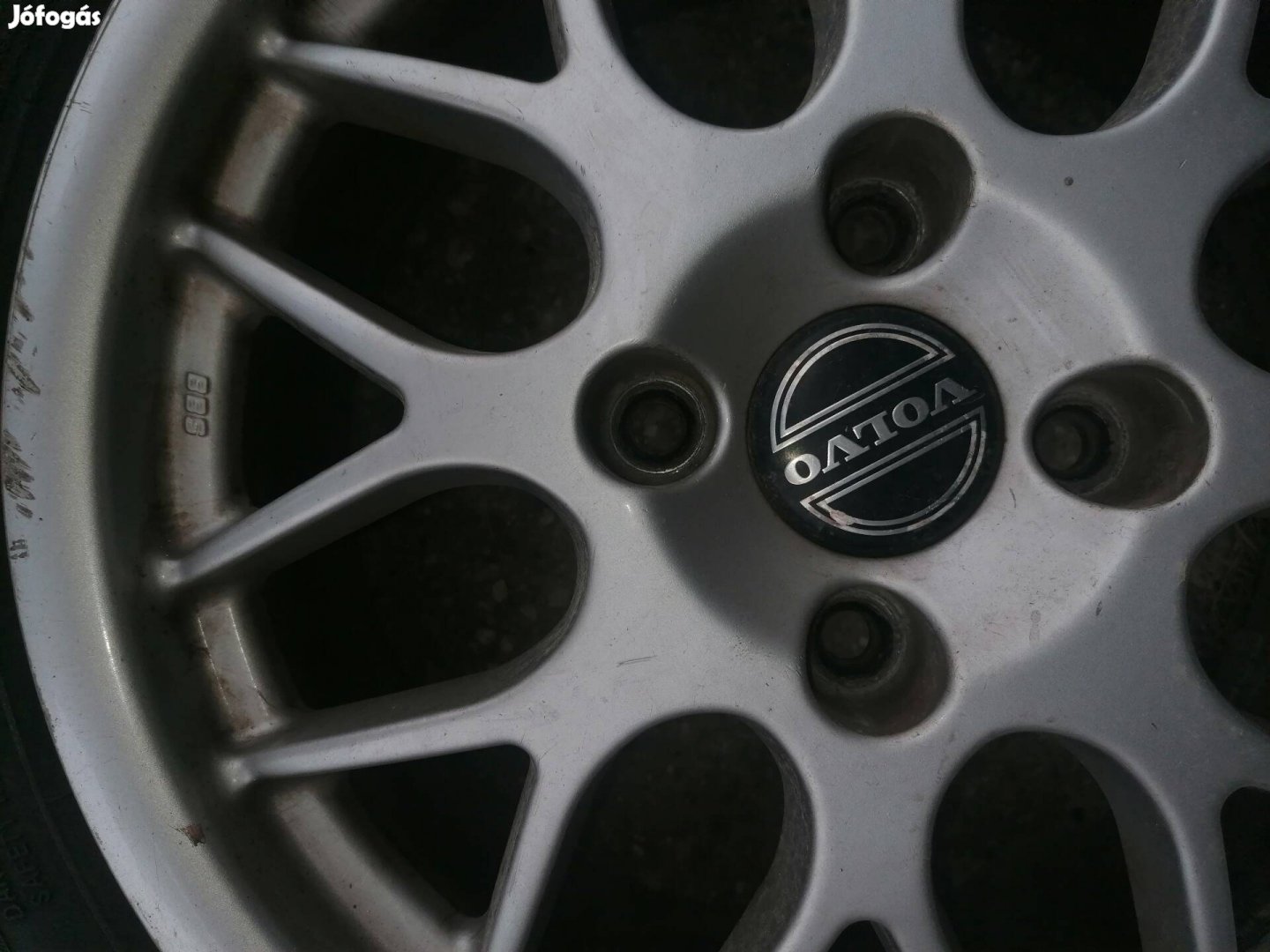 BBS Volvo gyárifelni 16".205/50/16-os gumikal