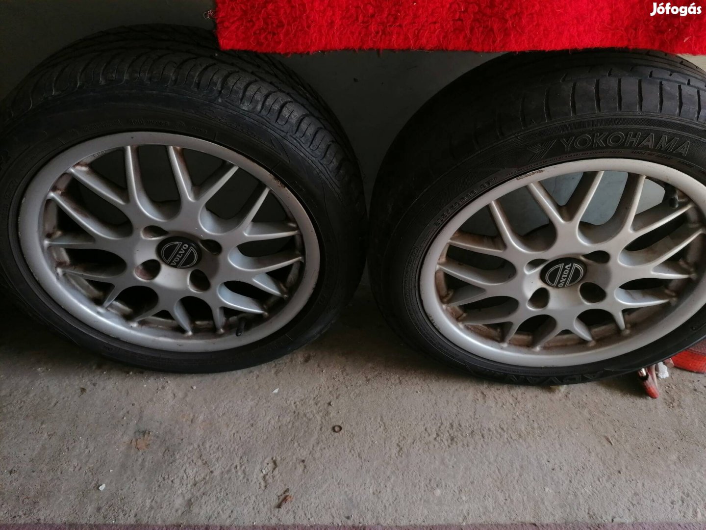 BBS alufelnigumikkal. 