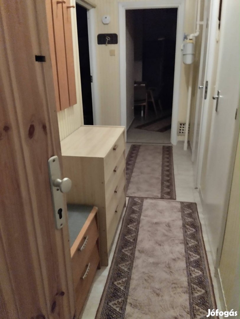 BC lakótelepen kiadó lakás