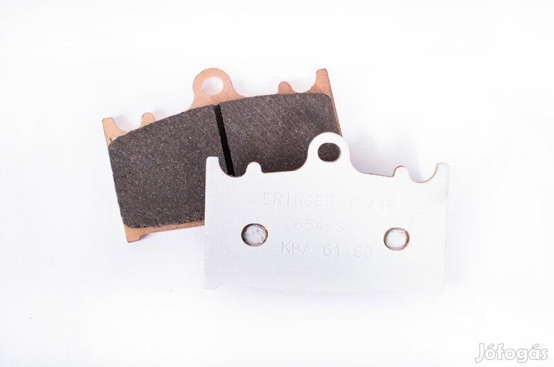 BERINGER utcai szinterezett fém fékbetétek - KIT2654S