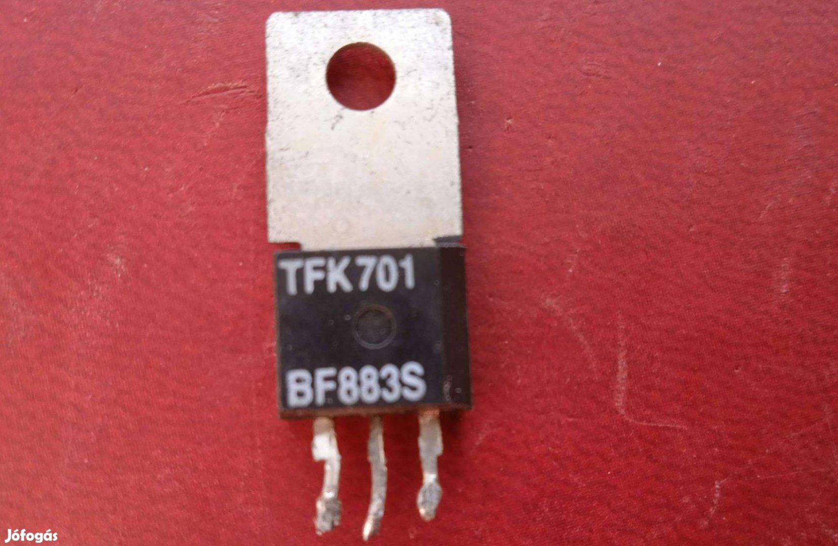 BF 883 S tranzisztor , használt , működő TV-ből bontva