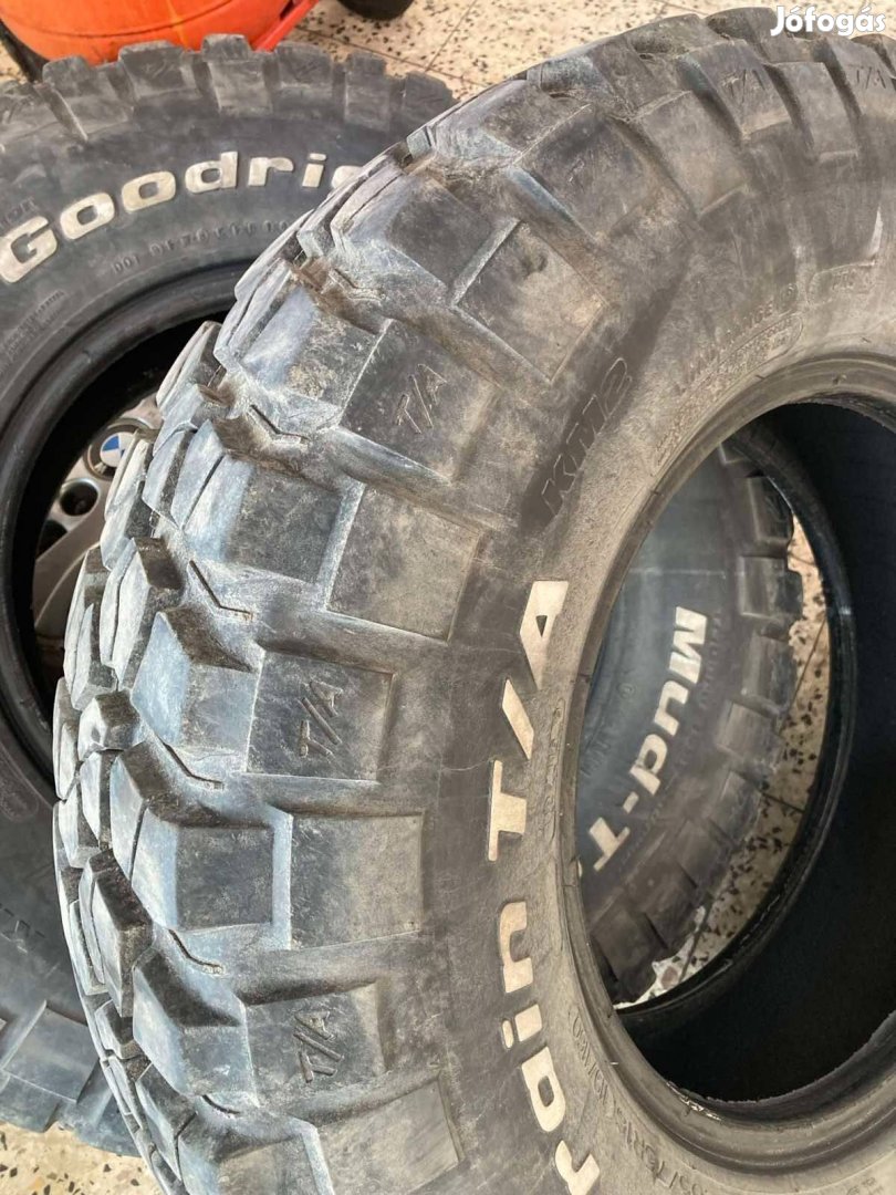 BF Goodrich KM2 265/75 R16 gumi 4 db