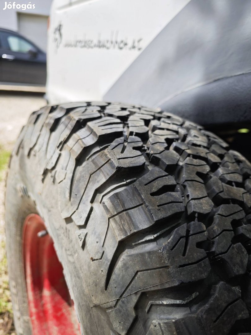 BF Goodrich tetepgumi, 4x4, Ranger felni