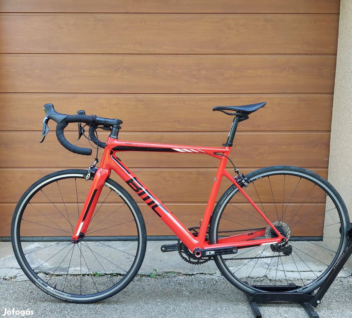 BMC Teammachine SLR01(Dura Ace Di2,Powermeter)karbon országúti kerékpá