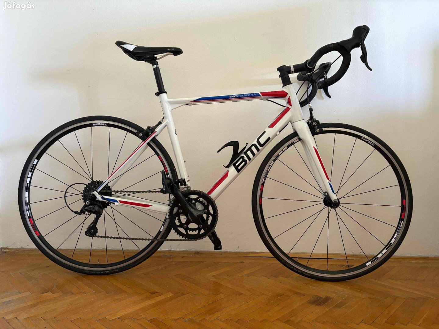 BMC teammachine ALR01 országúti kerékpár