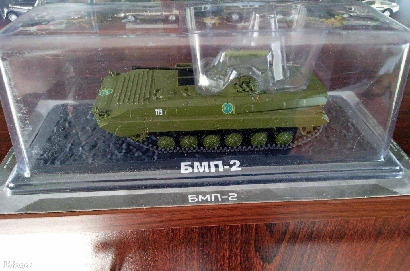 BMP 2 "Tanki dea" tank kisauto modell 1/43 Eladó