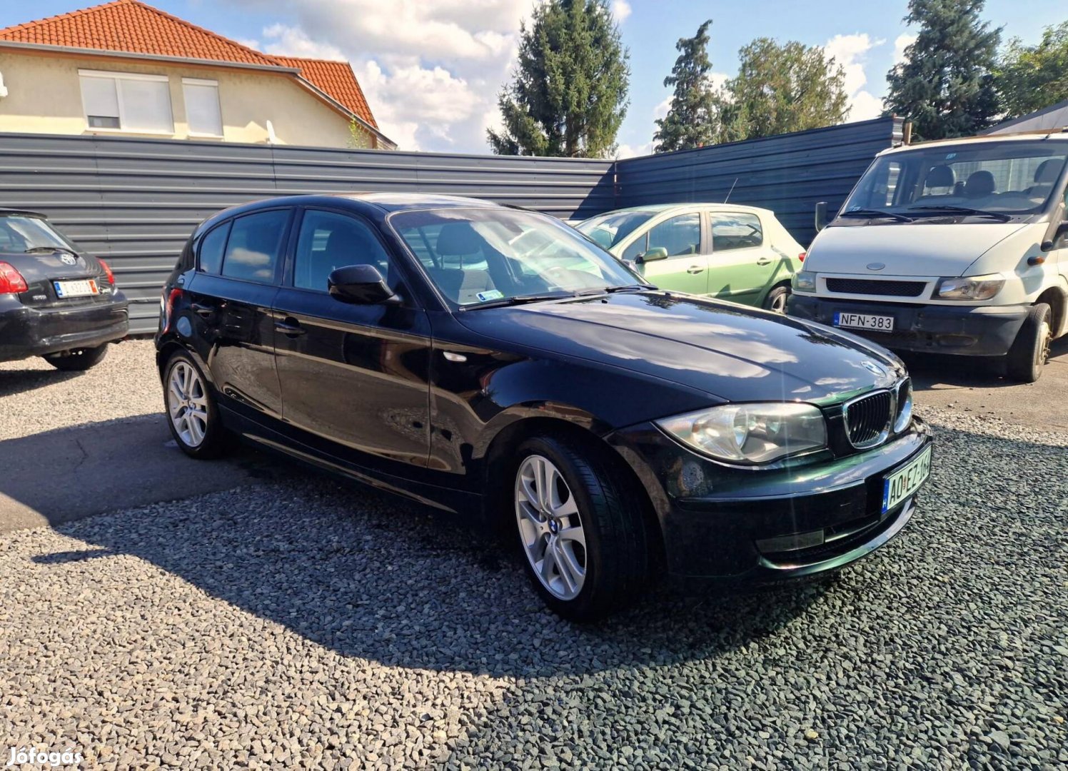 BMW 116i ülésfűtés - vonóhorog -175ez.km- GPS!