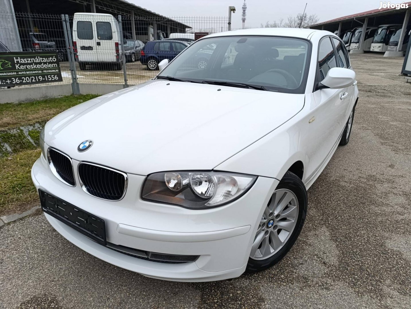 BMW 118d Rozsdamentes. multikormány. dupla digi...