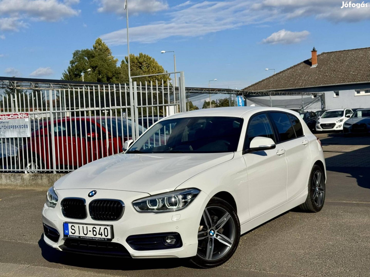 BMW 118i Sport (Automata) Magyarországon vásáro...