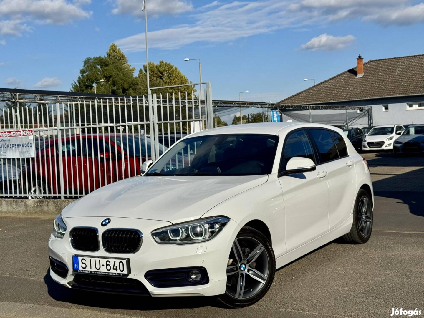 BMW 118i Sport (Automata) Magyarországon vásáro...