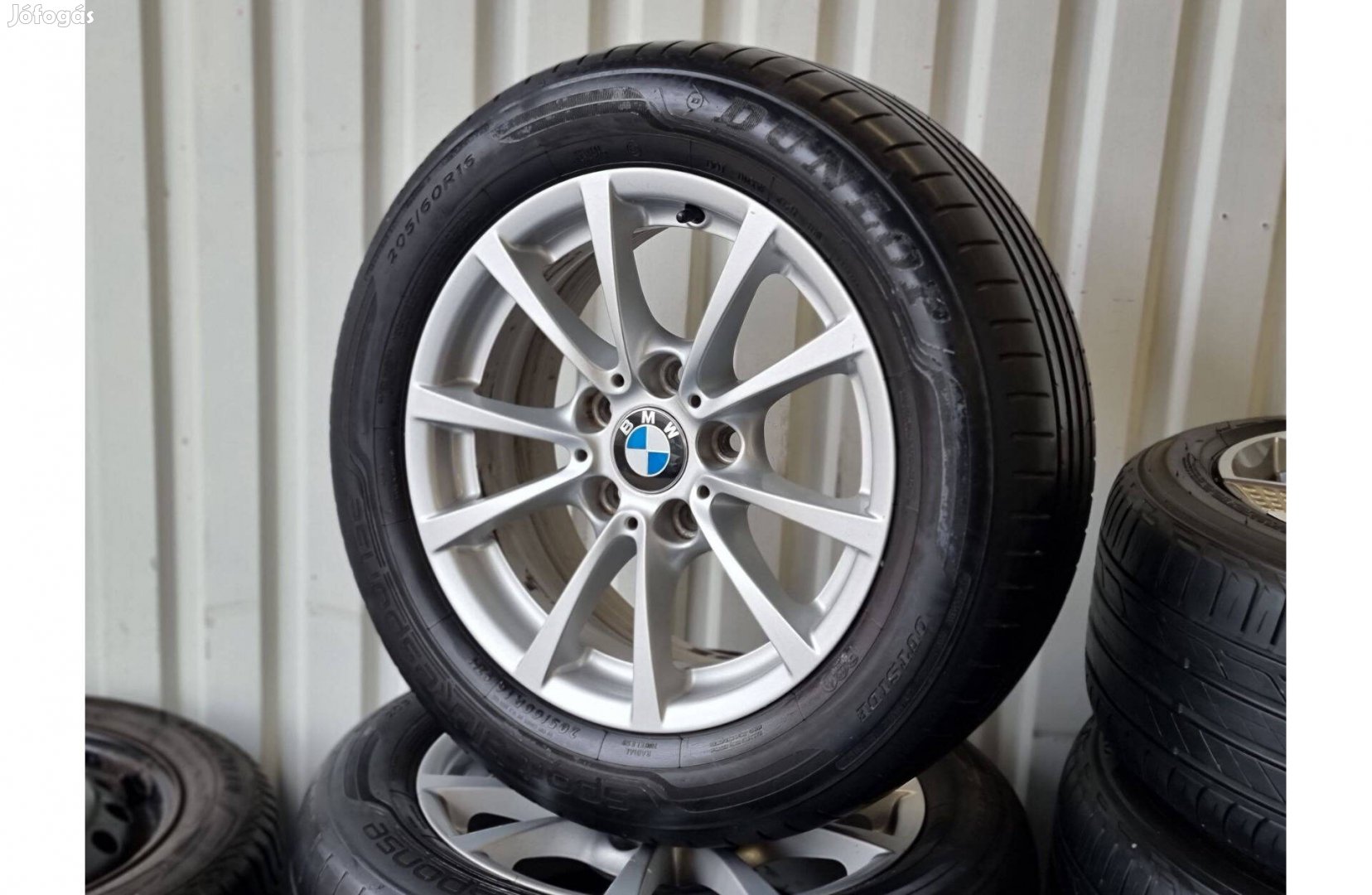BMW 16 col alufelni style 390 5x120 f30 gyári 205 60 16 Dunlop nyári