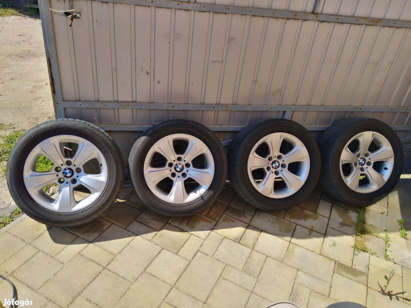 BMW 17" alufelni,nyári gumival