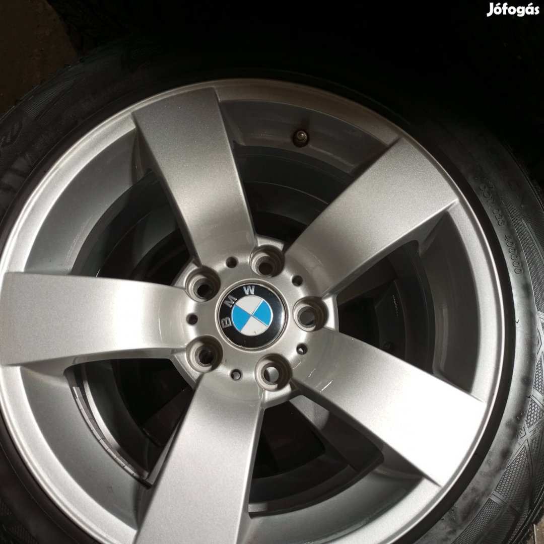 BMW 17 colos gyári alufelni, új teligumikkal