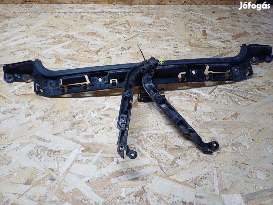 BMW 1 E81 E82 E87 2005-2011 Hátsó Lökhárító Tartó