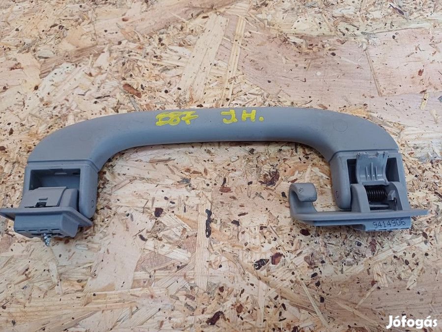 BMW 1 E81 E82 E87 2005-2011 Jobb Hátsó Felső Kapaszkodó