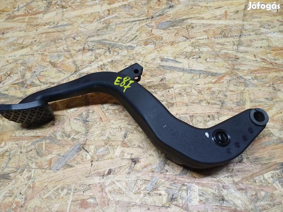 BMW 1 E81 E82  E87 (2005-2011) Kuplungpedál