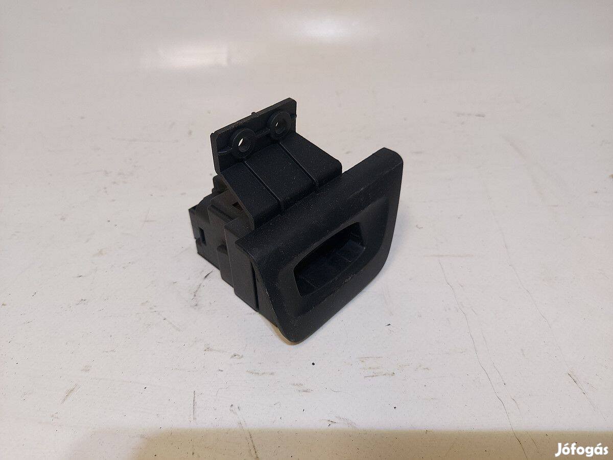 BMW 1 E81 e82 e87 e88 gyujtáskapcsoló 6954717