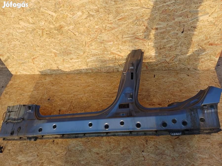 BMW 1 E87 (2005-2011) Bal Küszöb