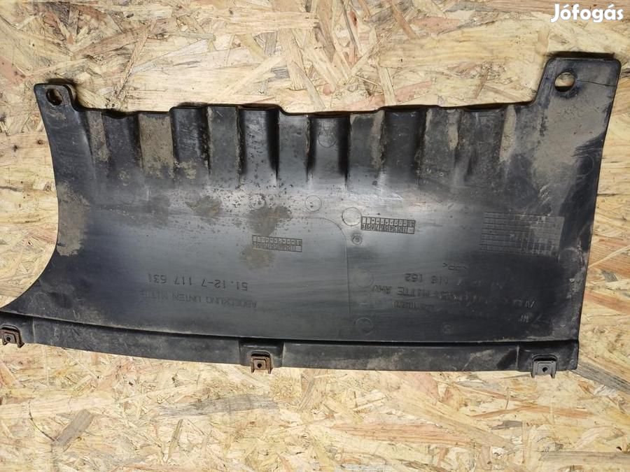 BMW 1 E87 (2005-2011) Vonóhorog Takaró