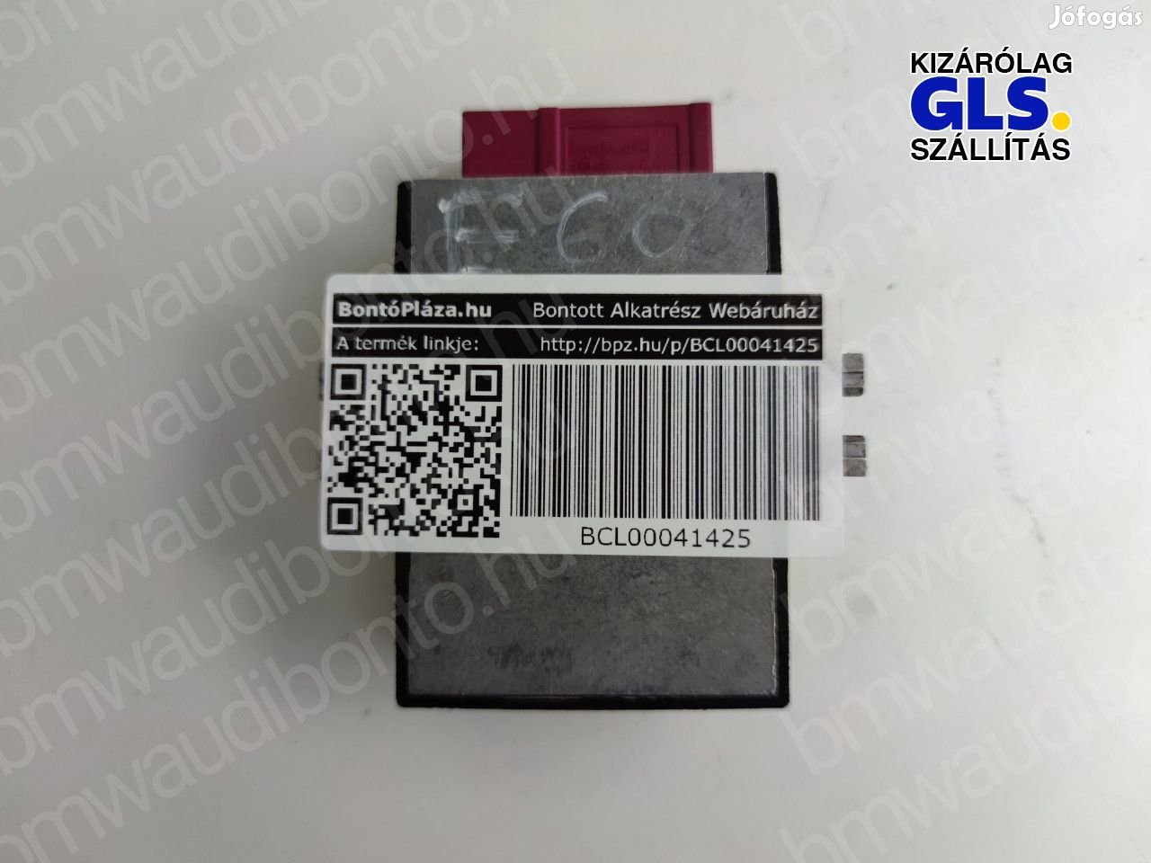 BMW 1 (E87) 118 d Üzemanyagszivattyú relé (7169960, 16147169960)