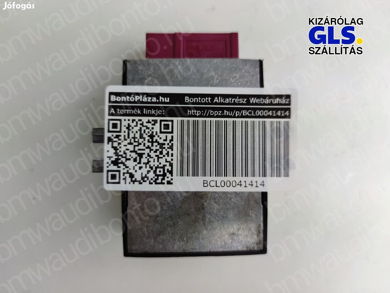 BMW 1 (F20) 118 d Üzemanyagszivattyú relé (7240389, 16147240389)