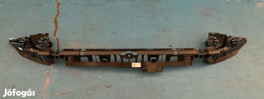 BMW 1. hátsó lökhárító középső konzol 51127240953 eladó