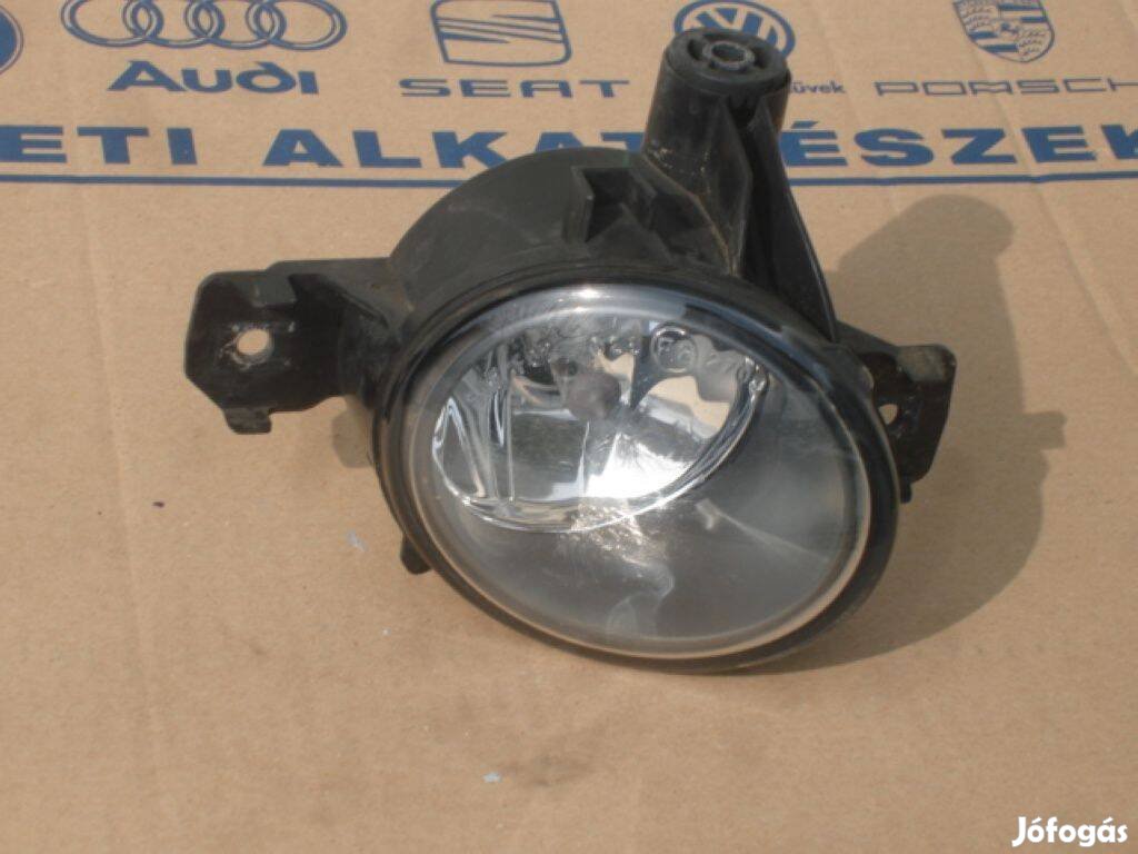 BMW 1-es E87 E81 jobb ködlámpa 6924656 2004-től