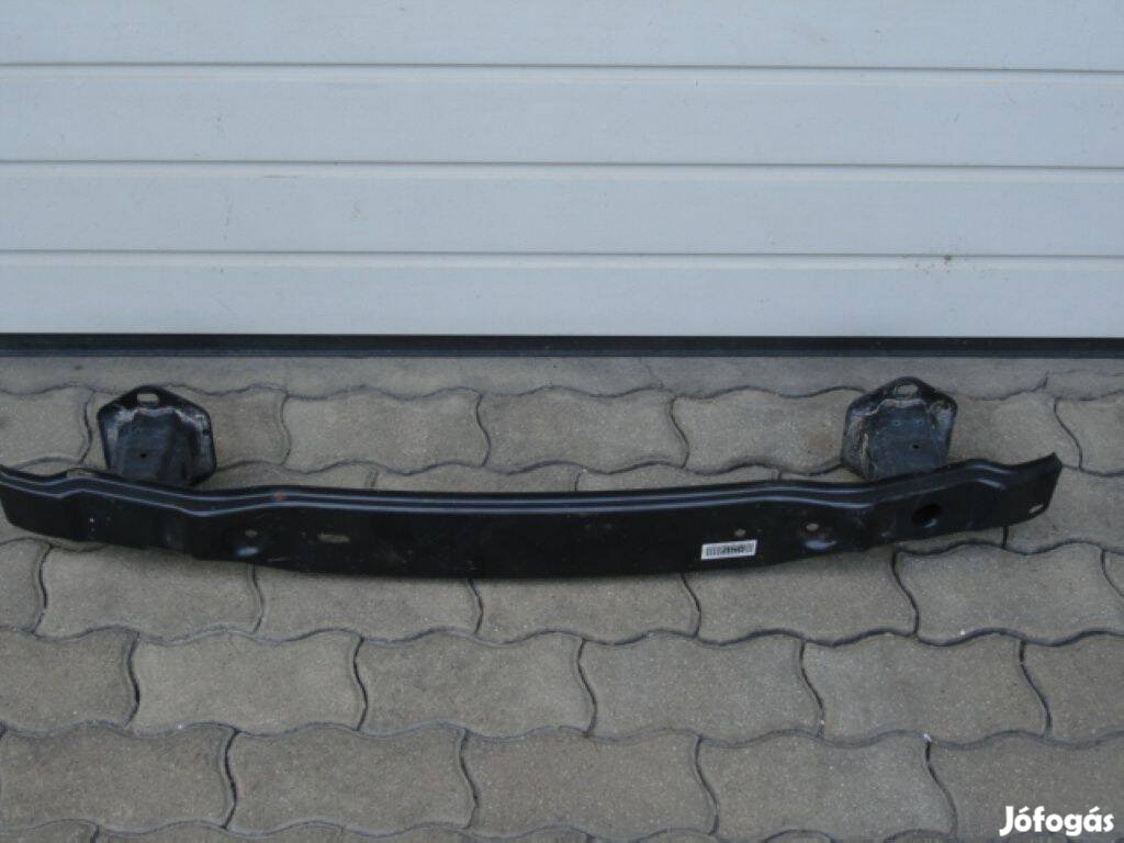 BMW 1-es F20 hátsó lökhárítómerevítő gerenda 5112-7240912 2011-től
