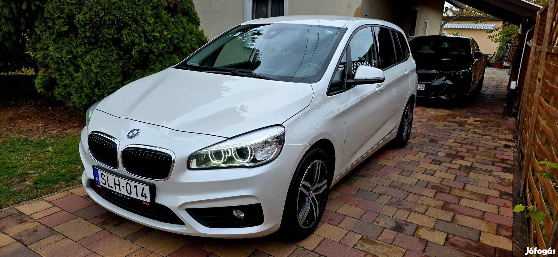 BMW 218d Gran Tourer LED. Távolságtartó. sávtar...