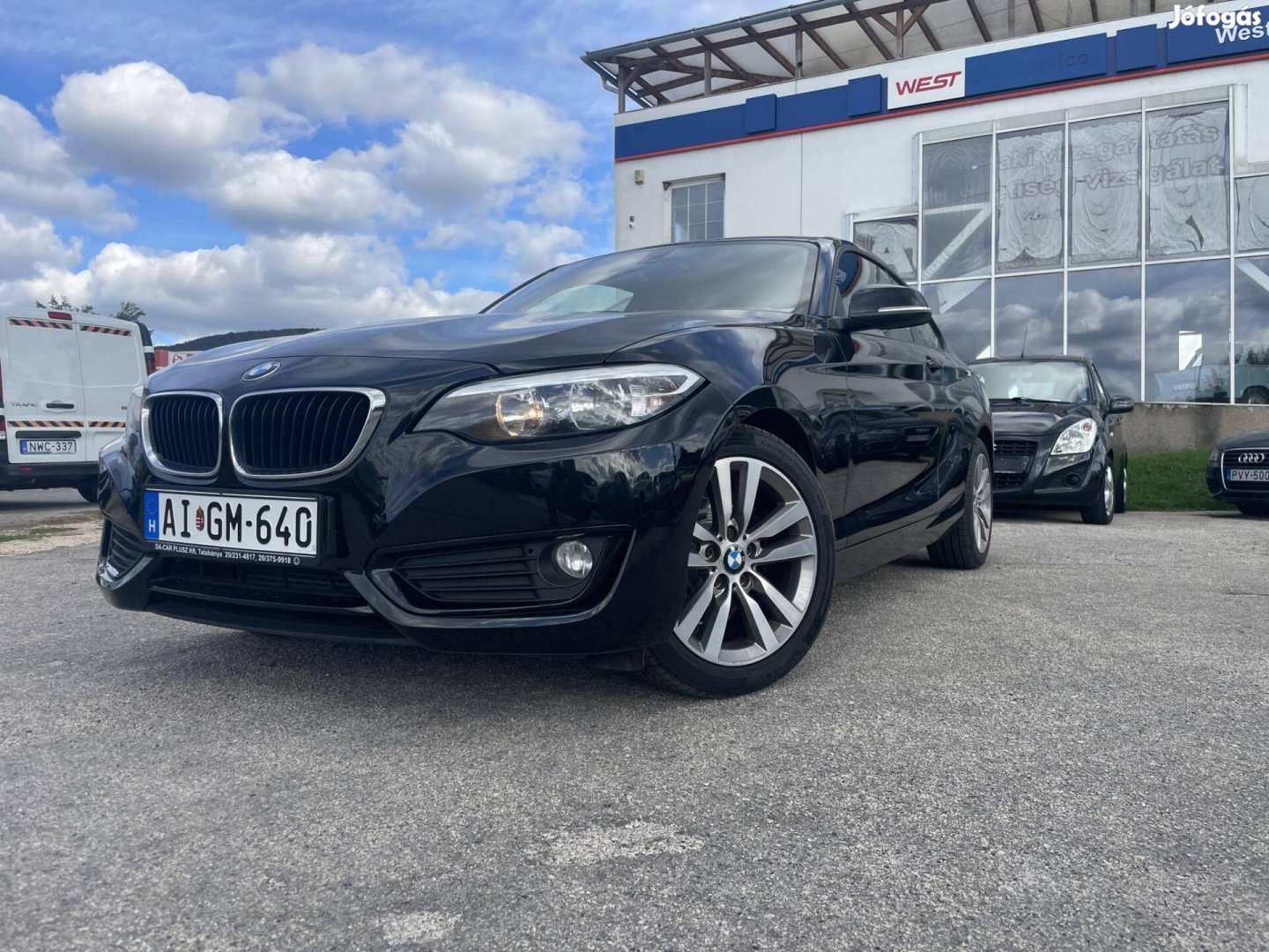 BMW 218d Sport Végig BMW-Ben Szervizelt GAR KM...