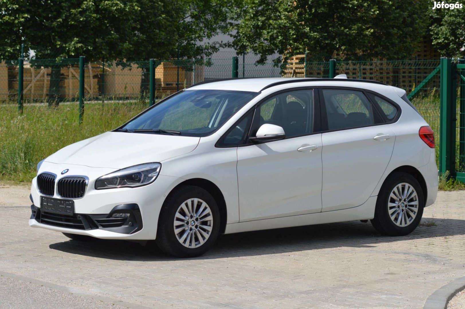 BMW 218d (Automata) Nagyon szép állapot/Végig B...
