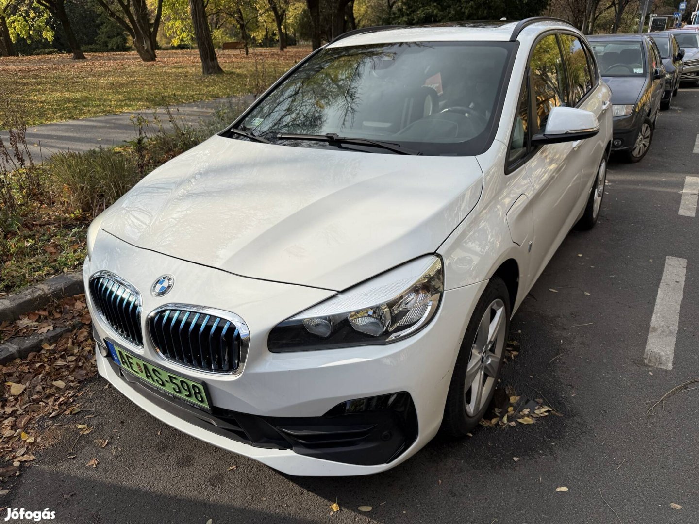 BMW 225XE iperformance, plug in, zöld rendszám