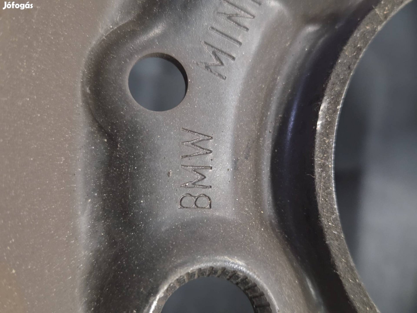 BMW 2 16 col lemezfelni dísztárcsa Tpms 5x112 7x16 active turer