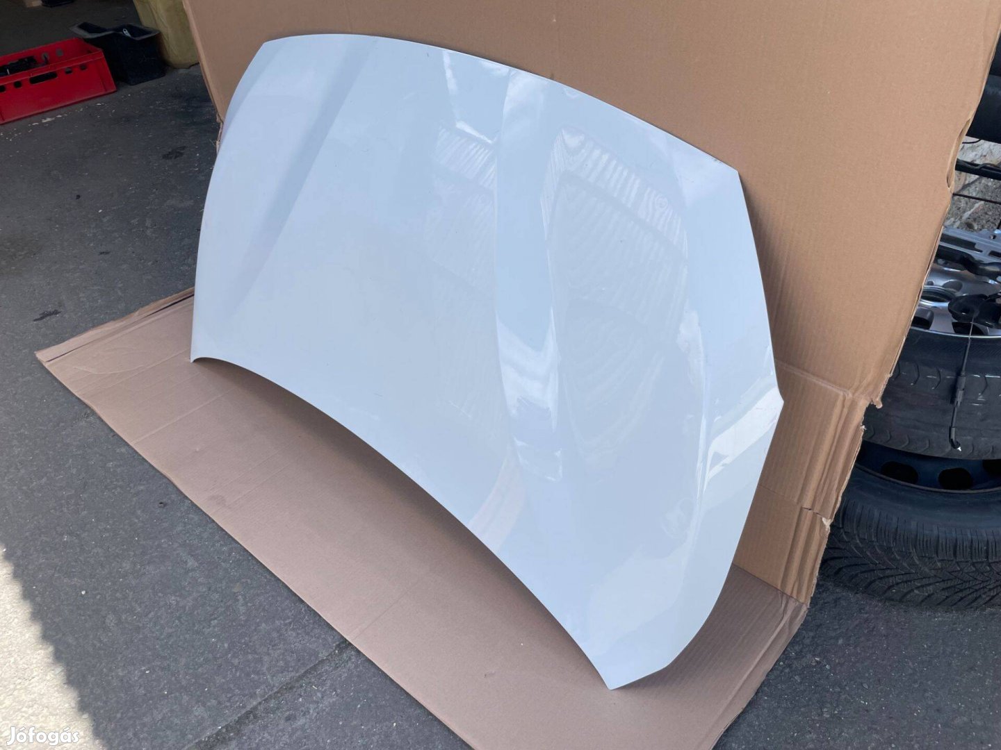 BMW 2-es F45, F46 gyári bontott motorháztető, gépháztető eladó