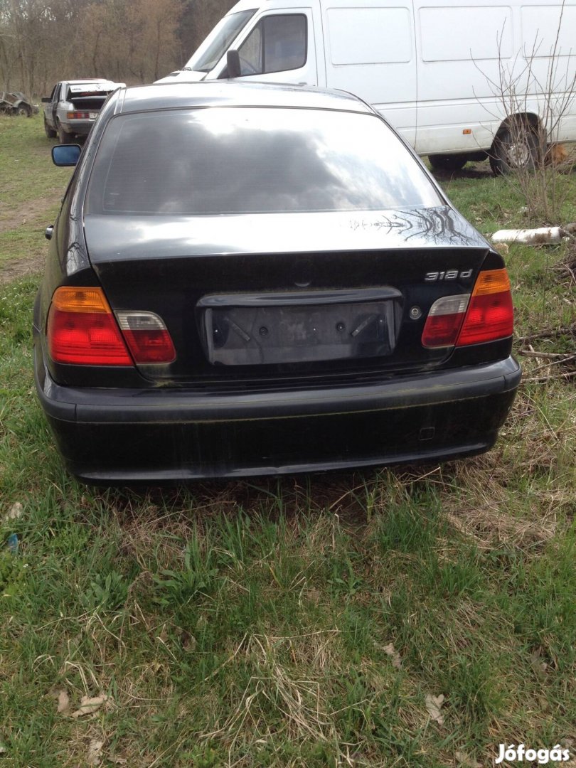 BMW 318 d 2001évját E 46 tipús Bontott Karosszéria