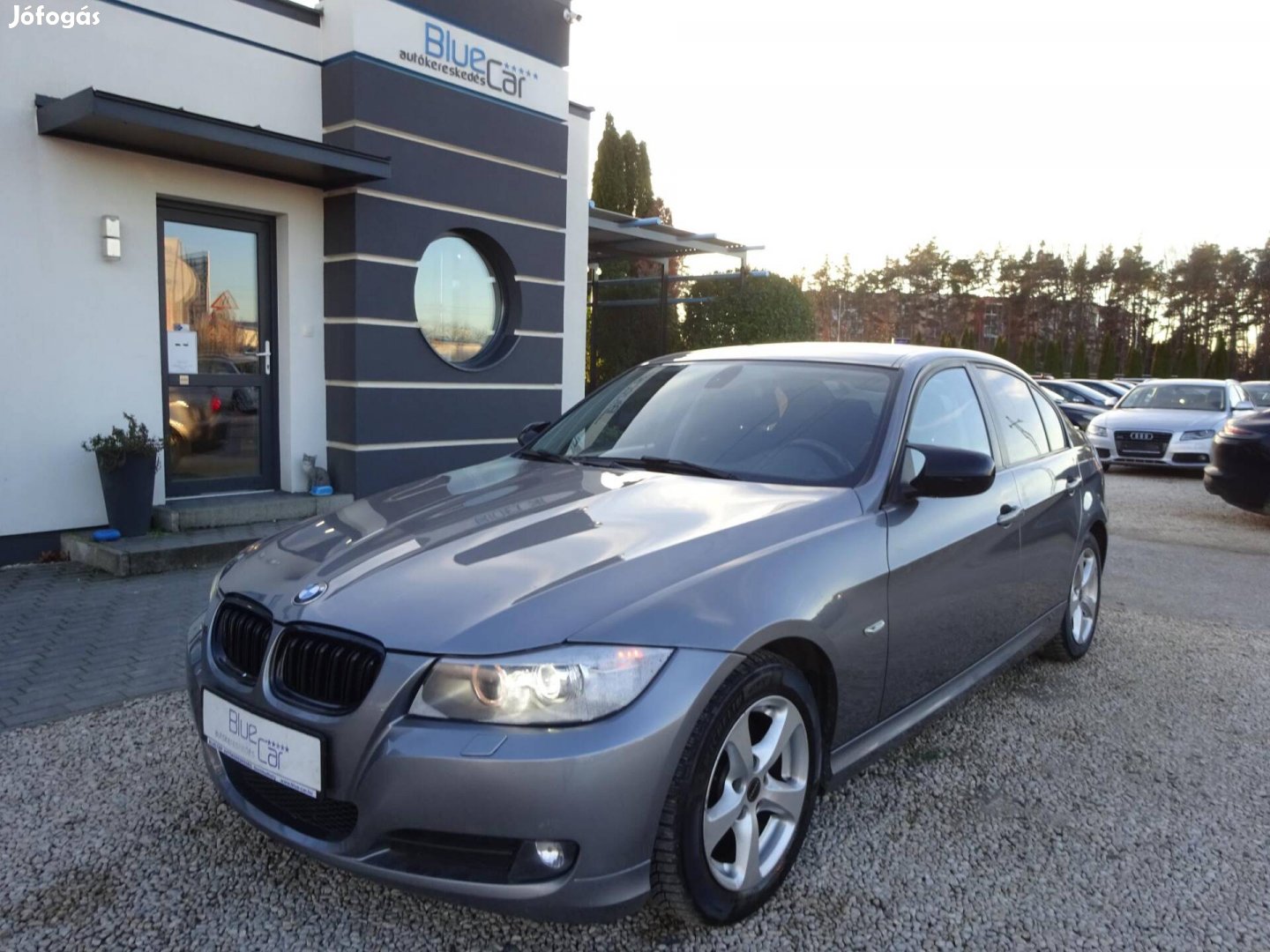 BMW 318d Szedán!!Xenon!!Radar!Szervizkönyv!