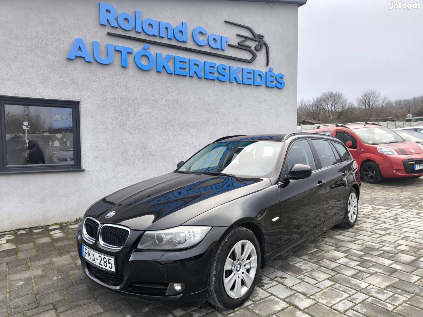 BMW 318d Touring Friss szerviz! Vezetett szervi