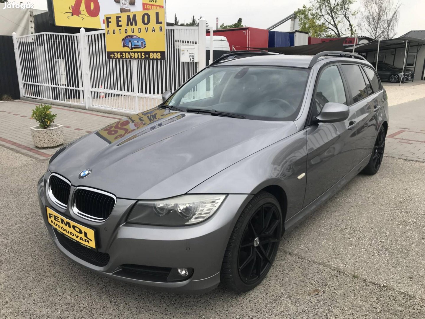 BMW 318d Touring Megkímélt! Végig Sz.könyv!